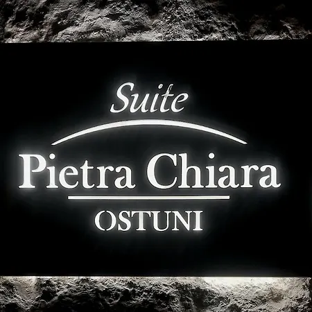Pietra Chiara - Jacuzzi & Relax 오스투니